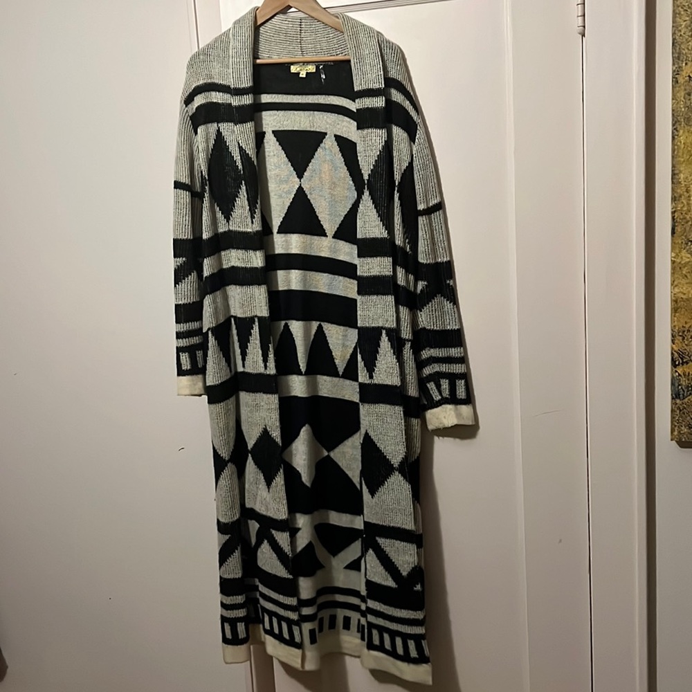 Cecilia Women’s Extra Long Cardigan with Pockets